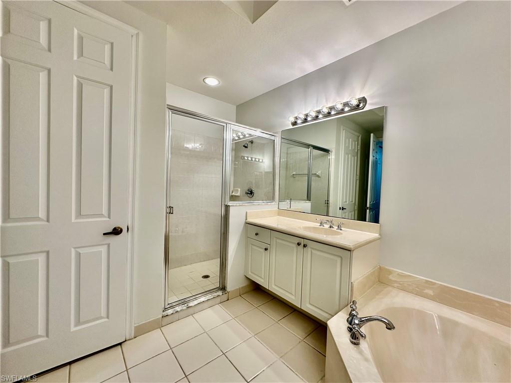 1425 Mariposa Cir 202 Property Photo 13