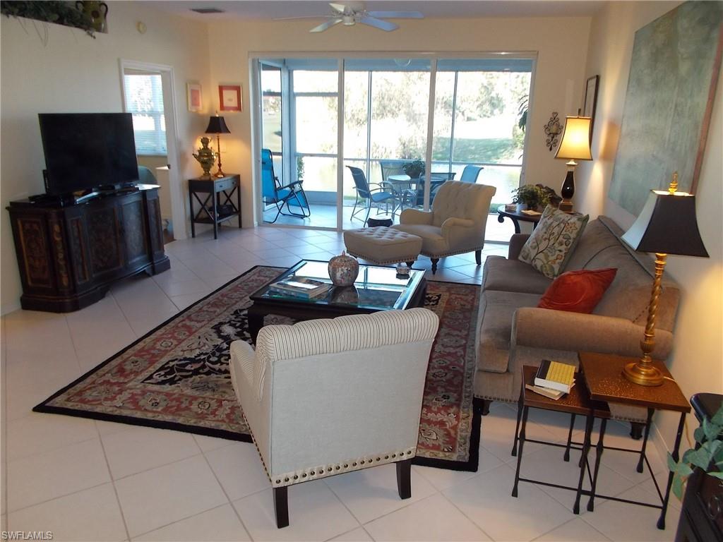 5693 Heron Ln 502 Property Photo 2