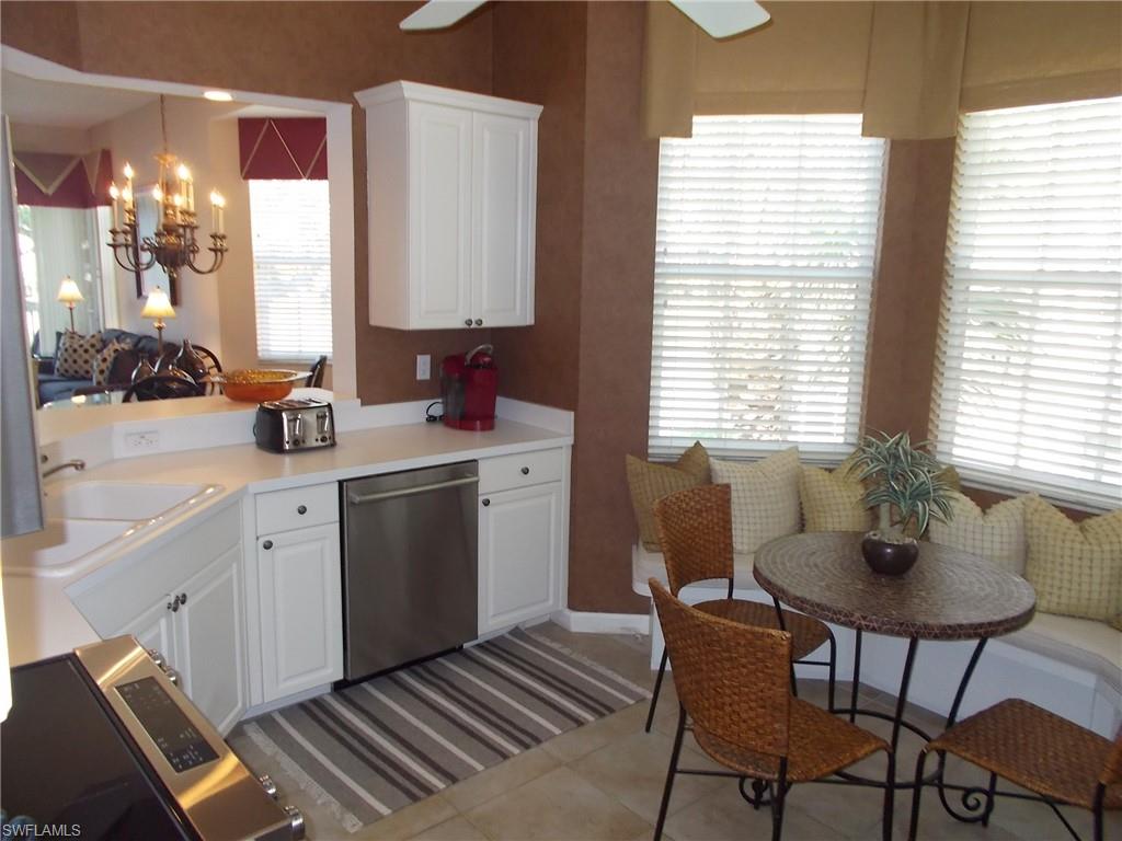 2444 Ravenna Blvd 202 Property Photo 4