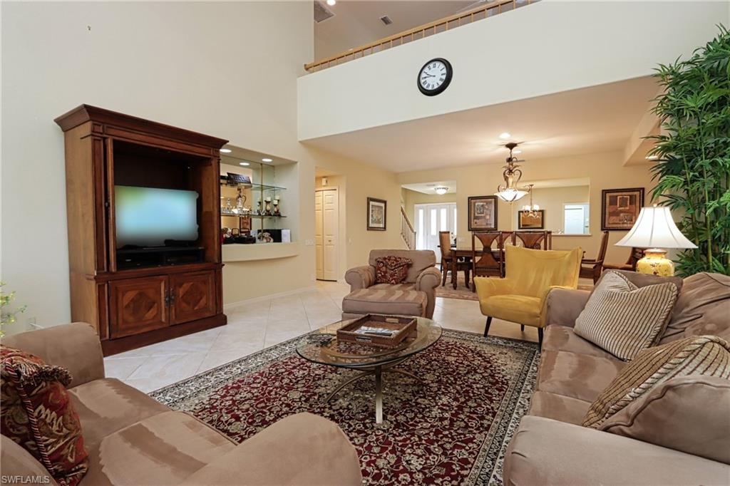 5815 Persimmon Way Property Photo 3