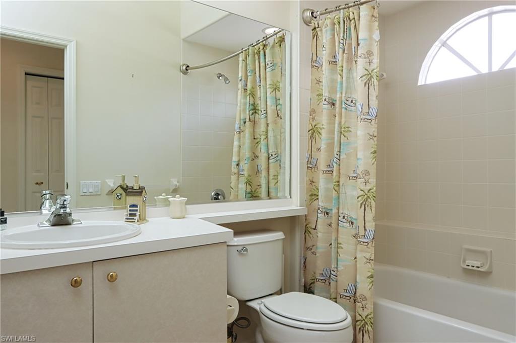 5901 Ashford Ln Property Photo 19