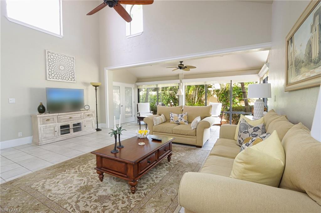 6810 Sand Pointe Cir 4.26 Property Photo 2