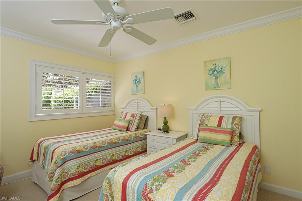 6810 Sand Pointe Cir 4.26 Property Photo 14