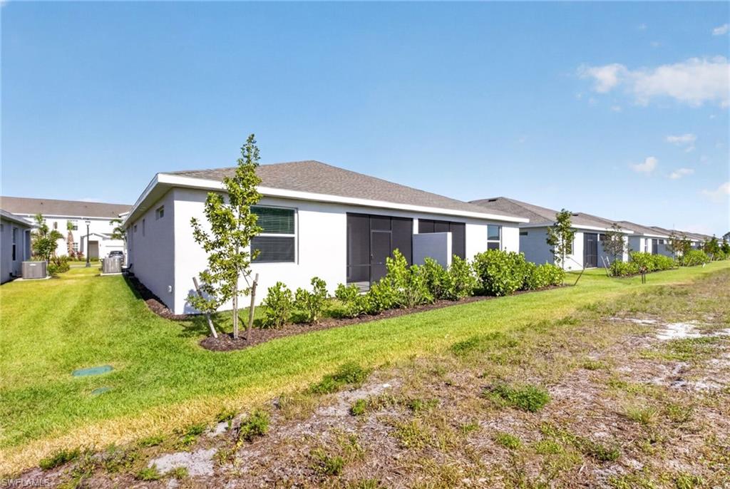 20559 Hazelnut Ct S Property Photo 18