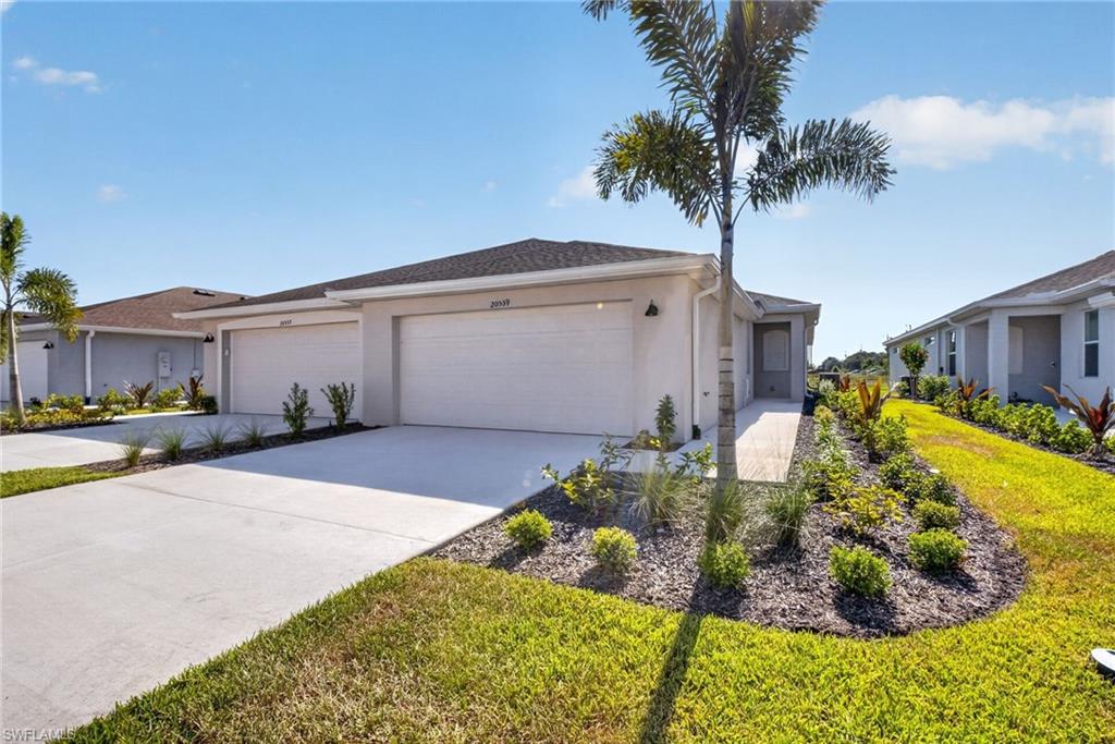20559 Hazelnut Ct S Property Photo 1