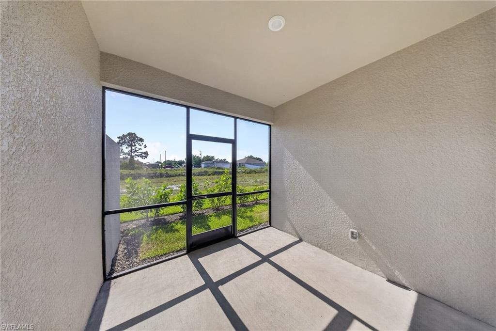 20559 Hazelnut Ct S Property Photo 19