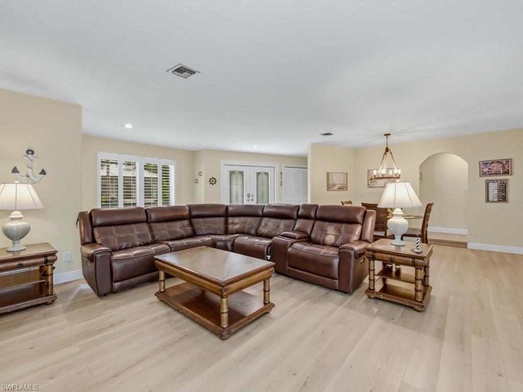 1610 Collingswood Ct Property Photo 11