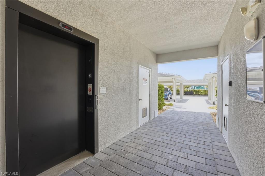 5629 Double Eagle Cir 4245 Property Photo 8