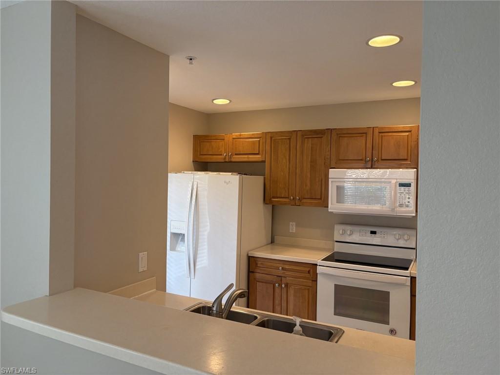 9409 Ivy Brook Run 1301 Property Photo 7