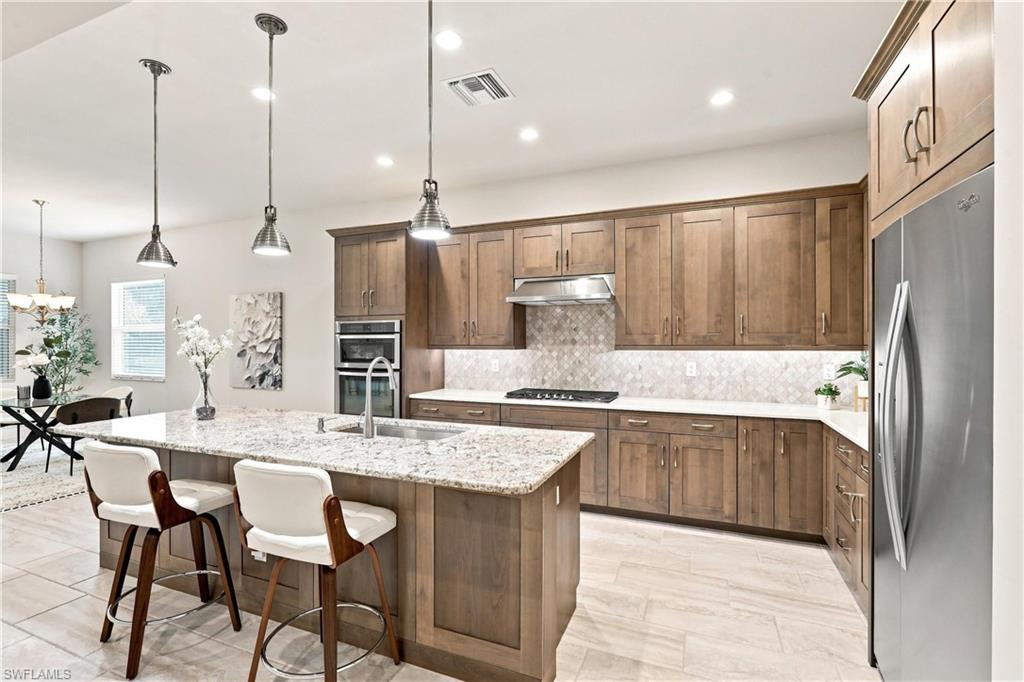 8950 Mustique Ln Property Photo 11