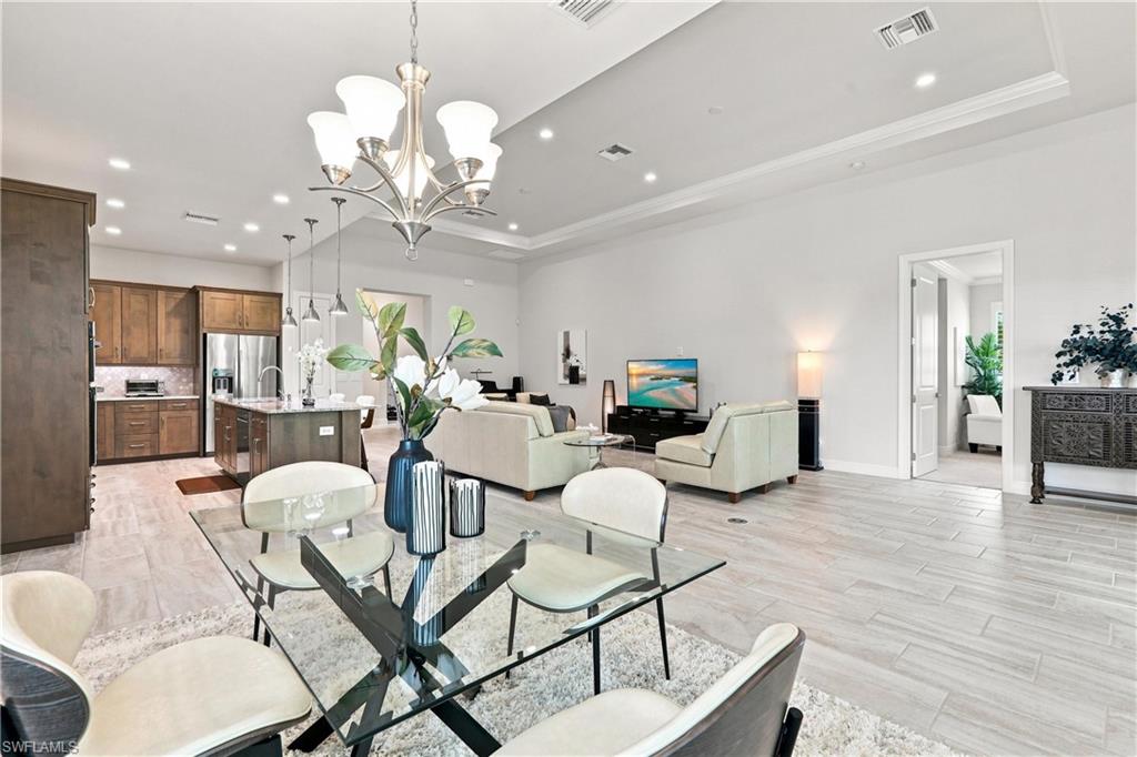 8950 Mustique Ln Property Photo 13