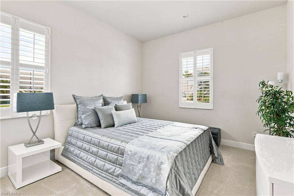 8950 Mustique Ln Property Photo 20