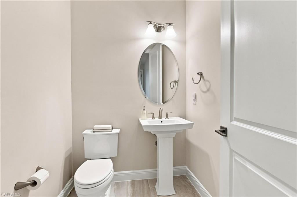 8950 Mustique Ln Property Photo 27