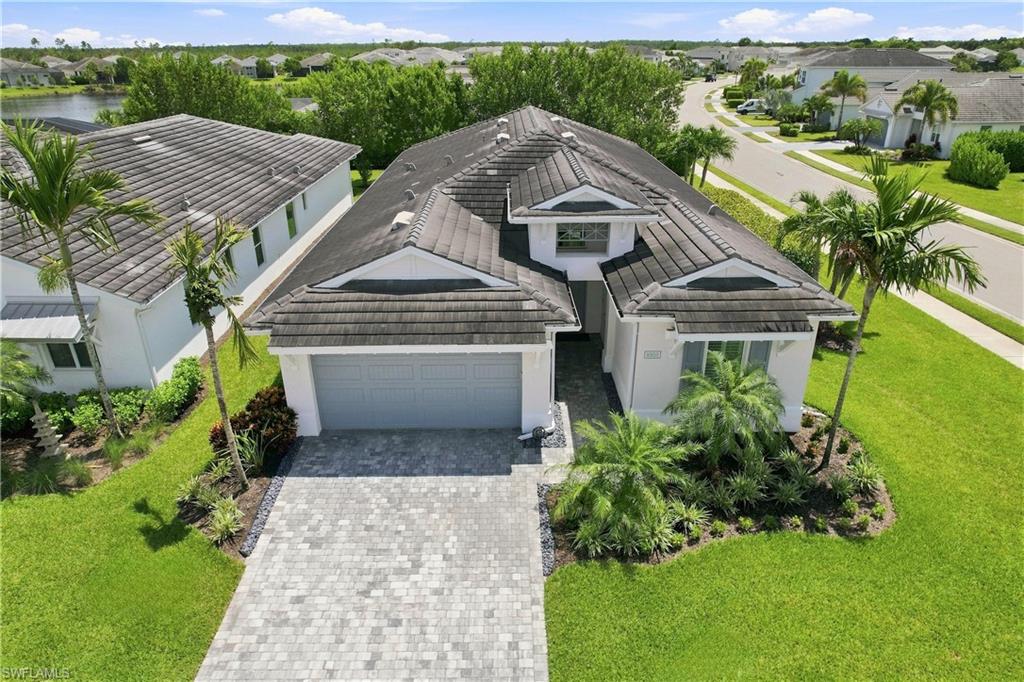 8950 Mustique Ln Property Photo 33