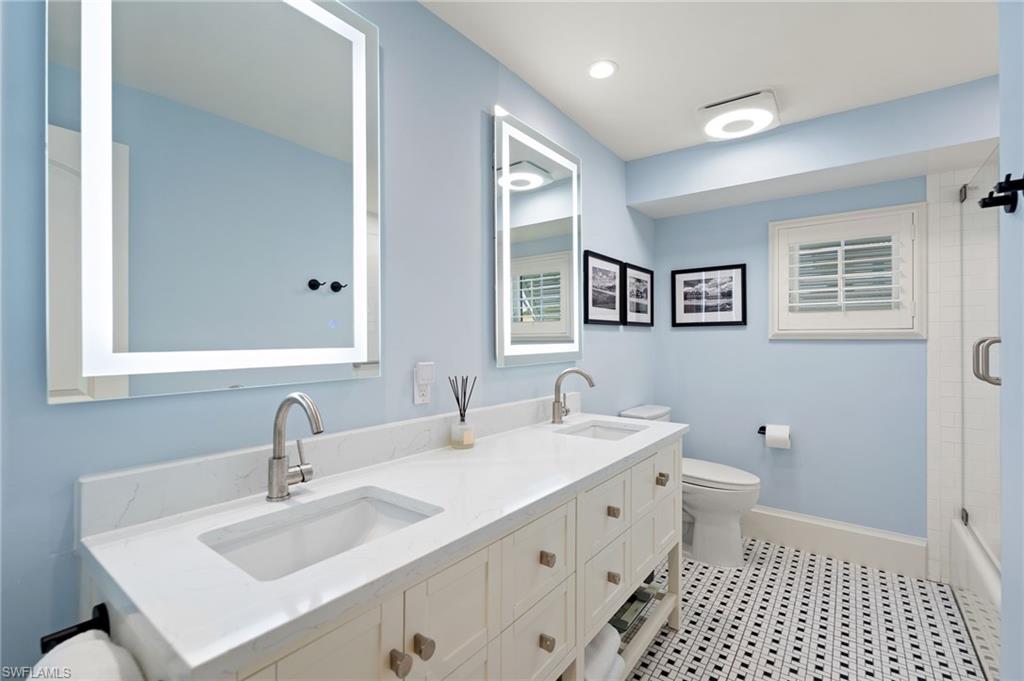 571 Neapolitan Ln Property Photo 8