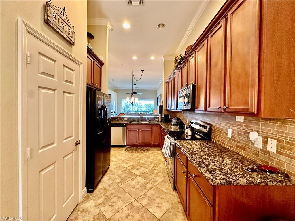 11021 Corsia Trieste Way 203 Property Photo 6
