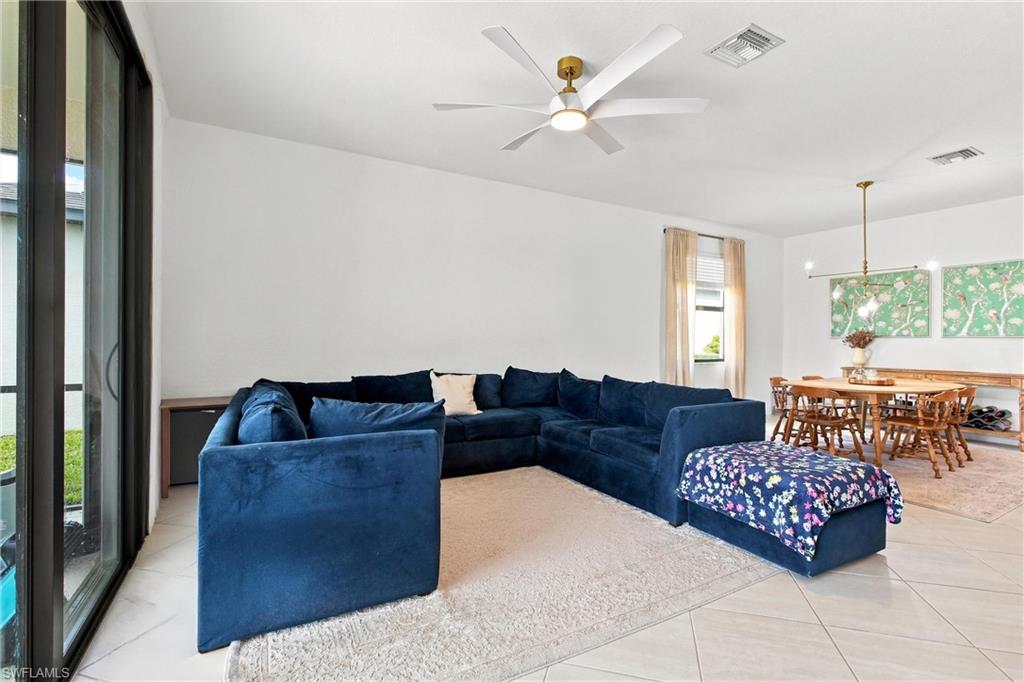 14712 Portico Blvd Property Photo 7