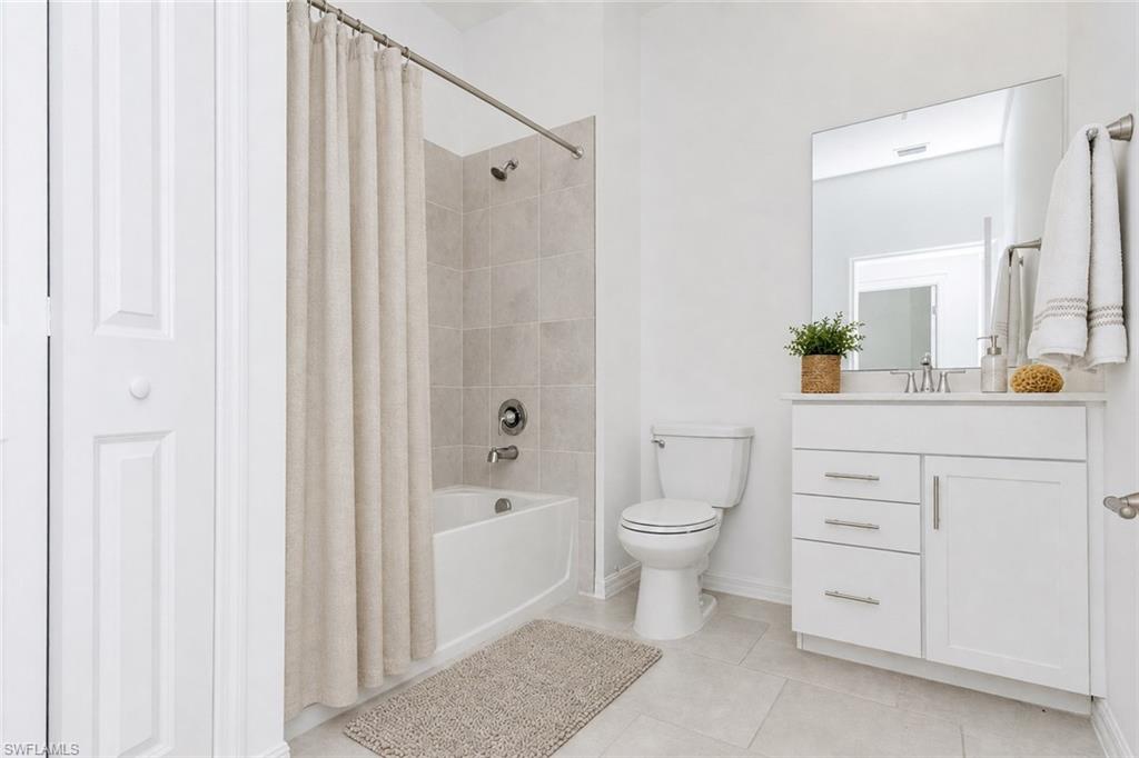5697 Melbourne Ct 7022 Property Photo 11