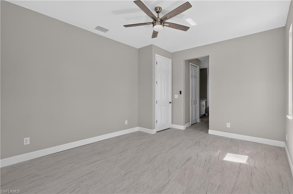 3027 2nd St Property Photo 9