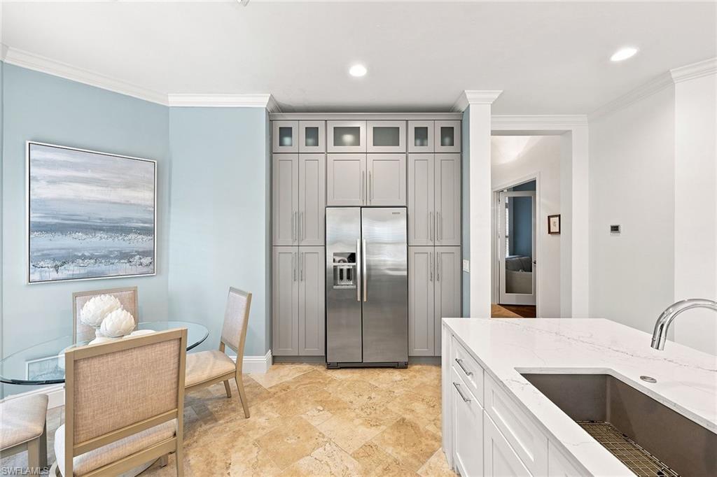 7598 Moorgate Point Way Property Photo 6