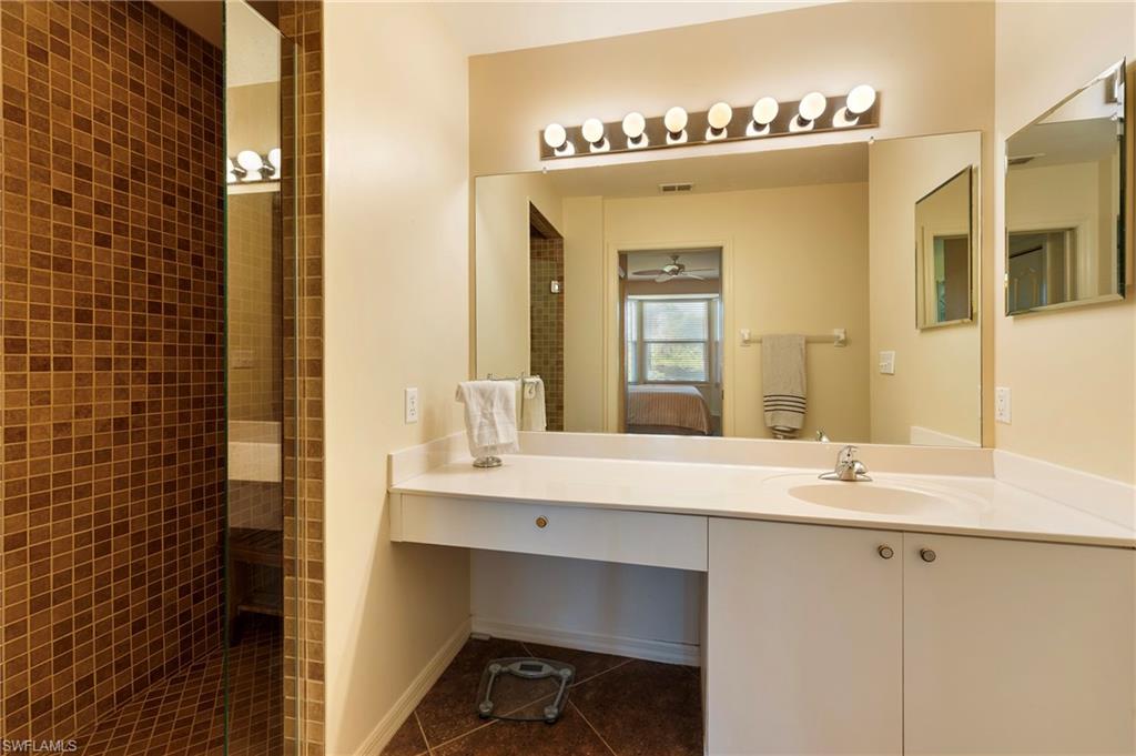 26931 Clarkston Dr 104 Property Photo 17