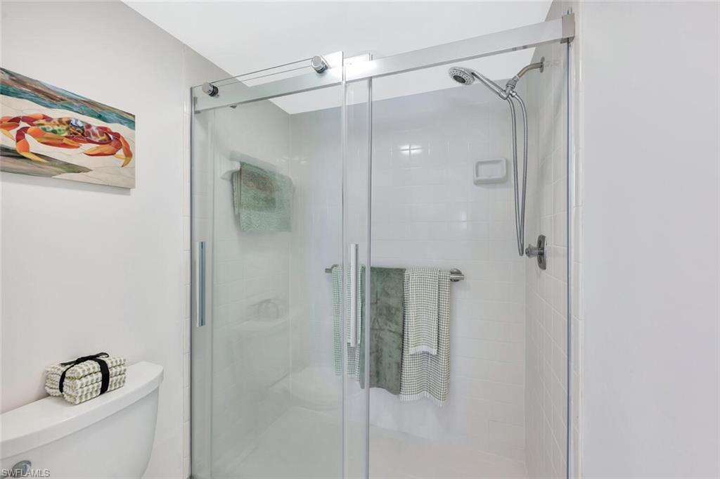 12945 Vanderbilt Dr 304 Property Photo 27