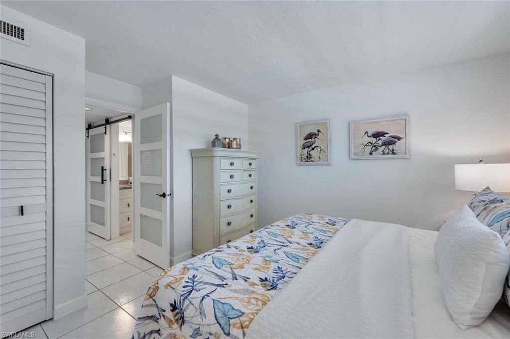 12945 Vanderbilt Dr 304 Property Photo 29