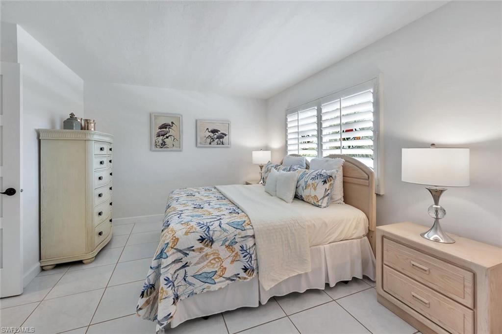 12945 Vanderbilt Dr 304 Property Photo 31