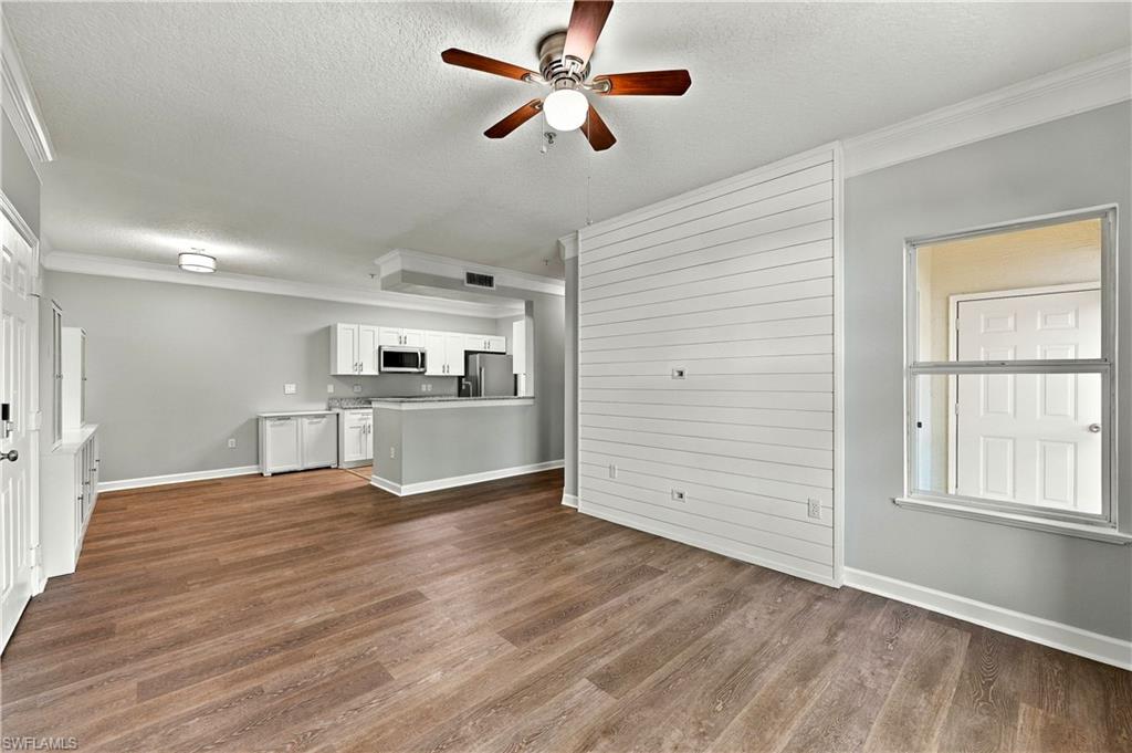 11520 Villa Grand 1020 Property Photo 24