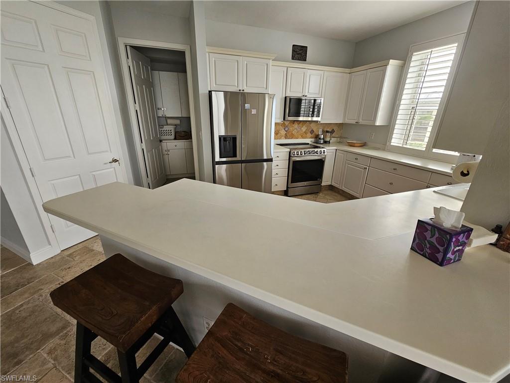 400 Flagship Dr 407 Property Photo 6