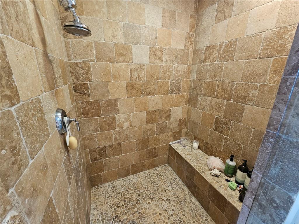 400 Flagship Dr 407 Property Photo 17