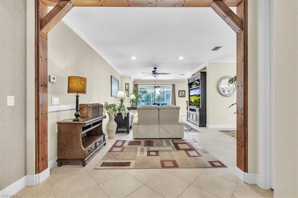 14024 Mirror Dr Property Photo 7