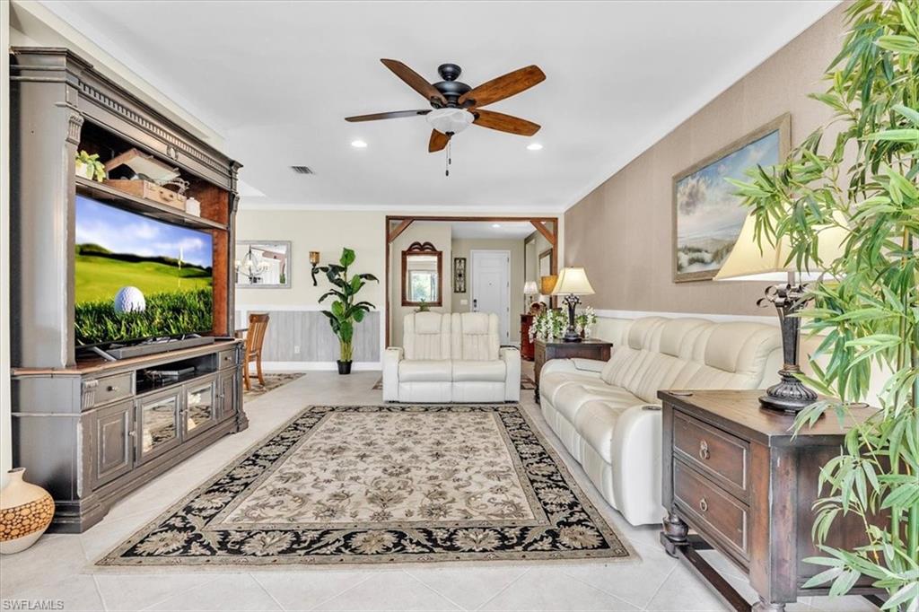 14024 Mirror Dr Property Photo 9