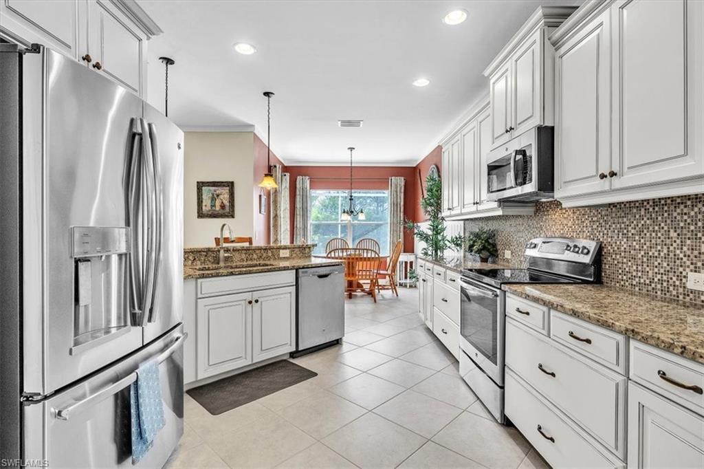 14024 Mirror Dr Property Photo 13