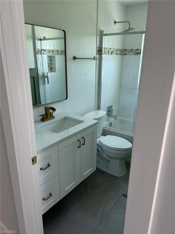 27157 Edenbridge Ct Property Photo 10