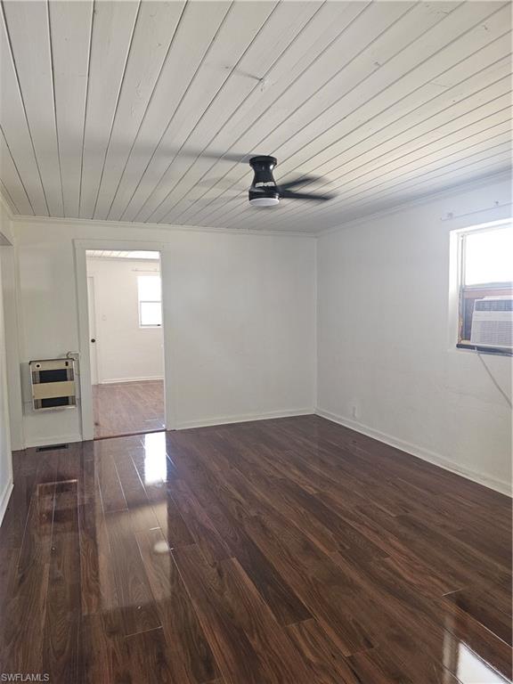 2657 Lafayette St Property Photo 6