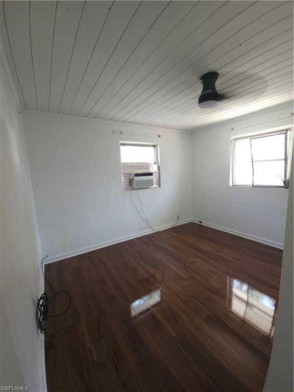 2657 Lafayette St Property Photo 13