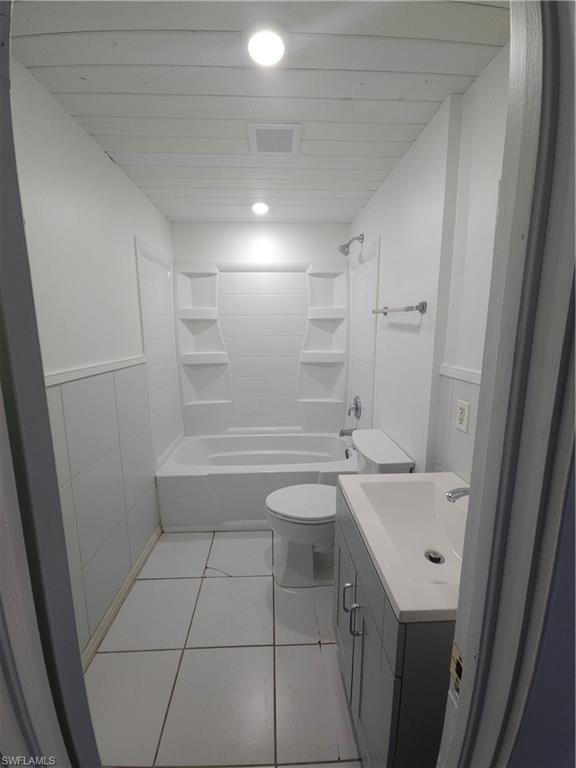 2657 Lafayette St Property Photo 14
