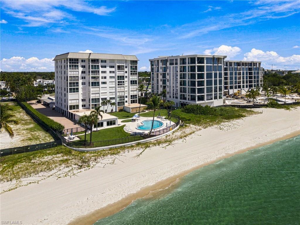 1717 Gulf Shore Blvd N 103 Property Photo 2