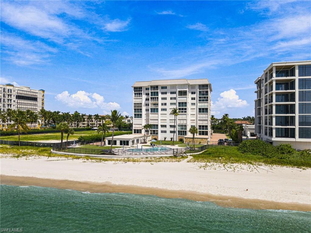 1717 Gulf Shore Blvd N 103 Property Photo 5