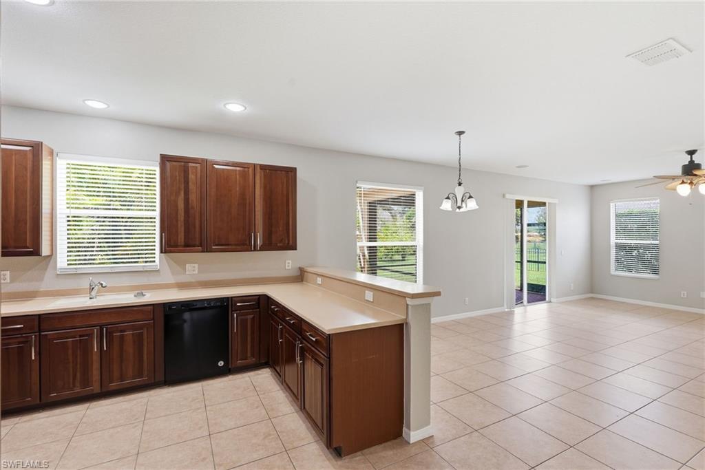 13247 Little Gem Cir Property Photo 9