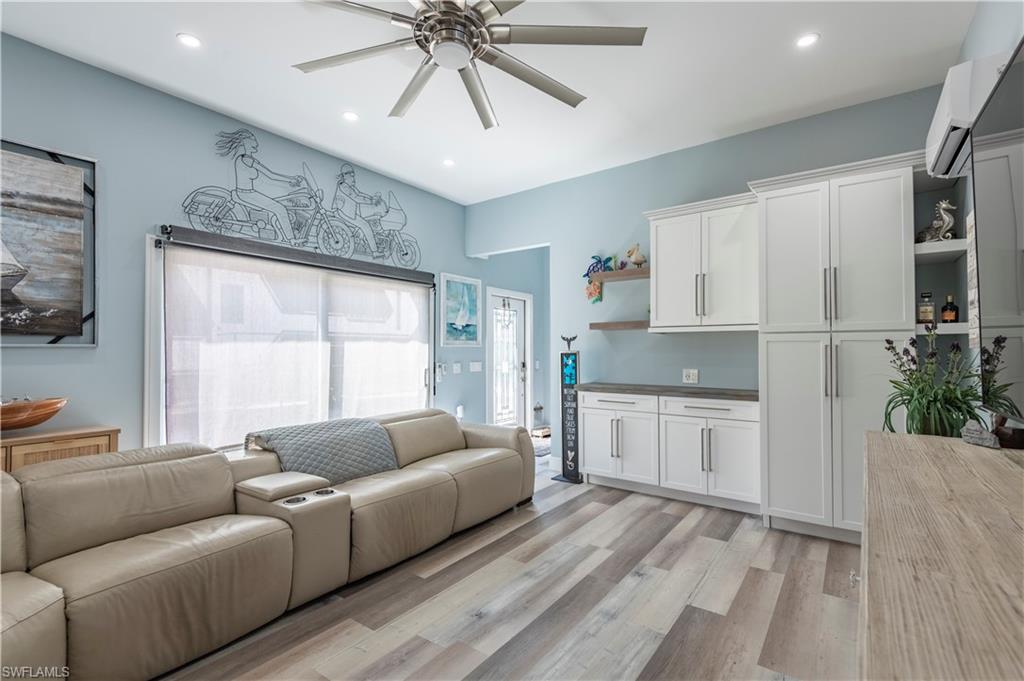 10277 Meadow Beauty Trl Property Photo 7