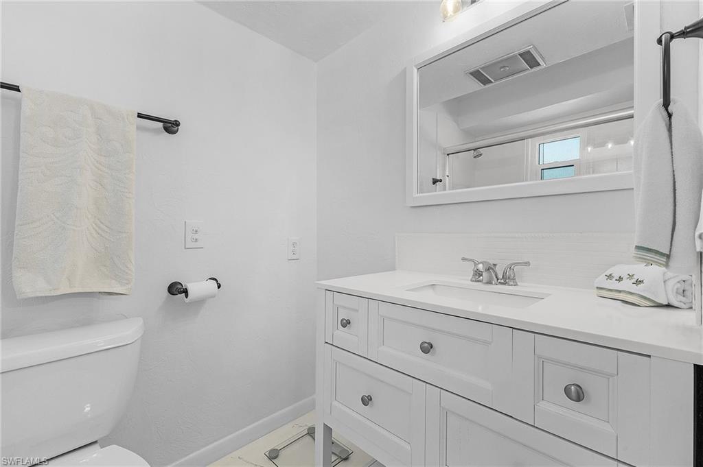 116 1st St Property Photo 14