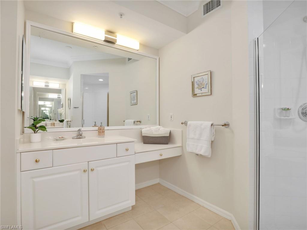 1001 Arbor Lake Dr 301 Property Photo 22