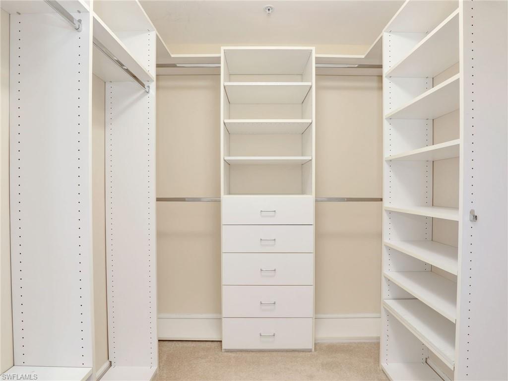1001 Arbor Lake Dr 301 Property Photo 24