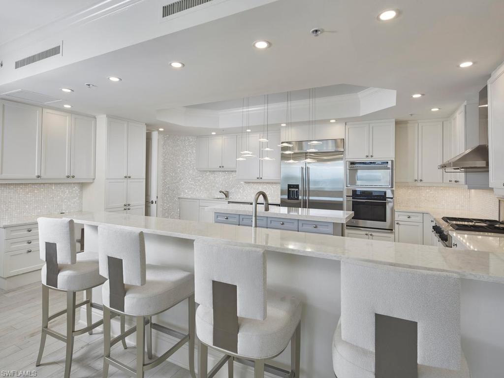 970 Cape Marco Dr 1206 Property Photo 10