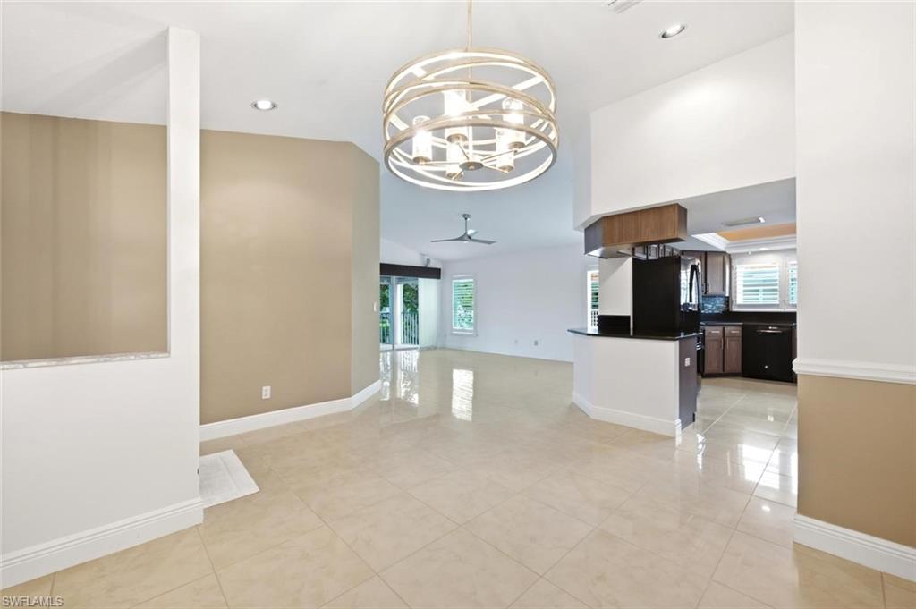 9856 Luna Cir 204 Property Photo 12
