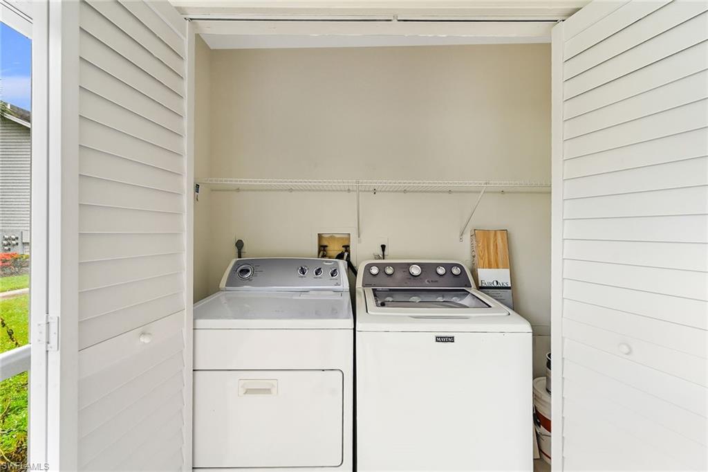 1933 Courtyard Way D-103 Property Photo 16