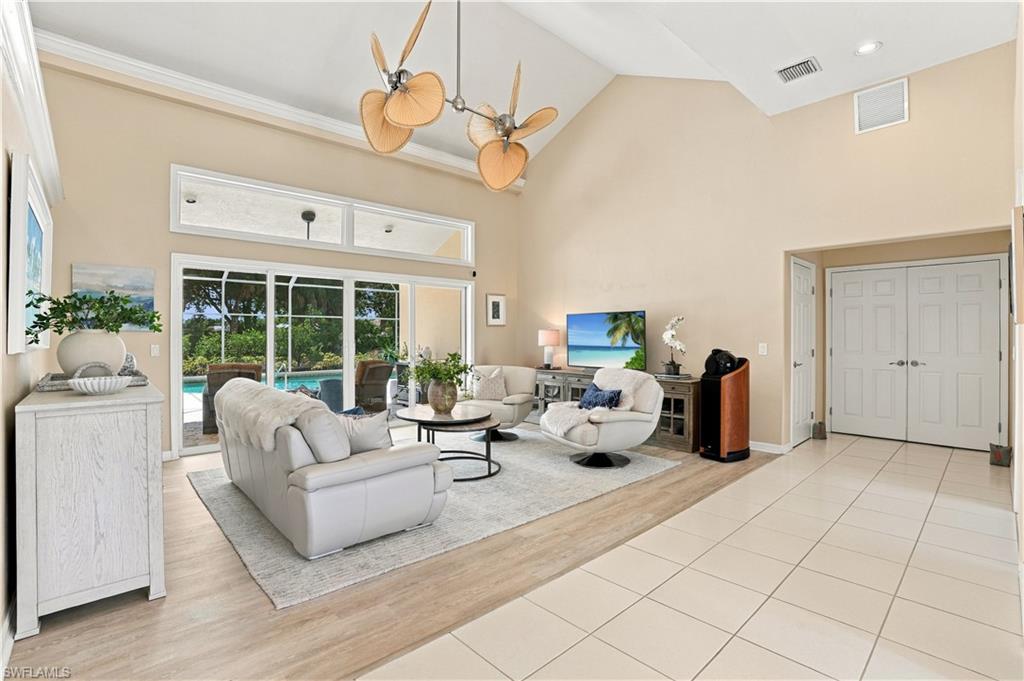 9761 Treasure Cay Ln Property Photo 2