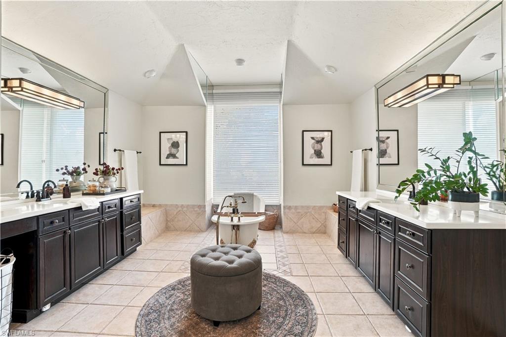 9761 Treasure Cay Ln Property Photo 27